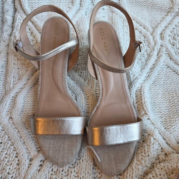 NEW Cole Haan Women's Josie Metallic Leather Block-Heel Sandals Size 11B Gold - Picture 4 of 7
